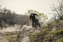 Le Freerider de Kuberg est une machine d&#039;attaque de sentier puissante et légère. (Source de l&#039;image : Kuberg)