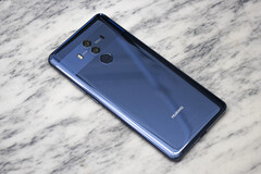 Le Huawei Mate 10 Pro. (Source : Slickdeals)