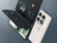 Le premier téléphone portable pliable de Motorola est disponible en trois finitions.