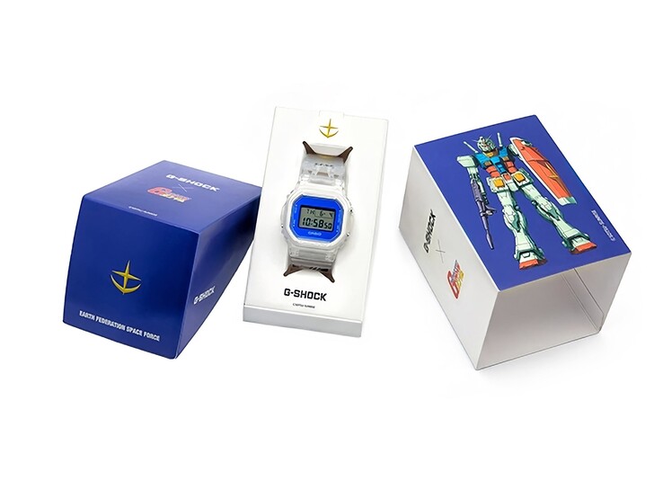 La montre en édition limitée est livrée dans un emballage spécial décoré d'illustrations de Gundam et de la marque Earth Federation Space Force.
