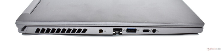 Côté gauche : connexion d'alimentation, RJ45, USB-A 3.2, Thunderbolt 4, audio 3,5 mm