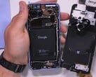 Démontage du remplacement de la batterie du Google Pixel 9a