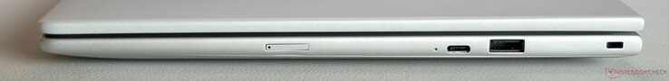 Exemple correct : USB-C 3.2 Gen.2 (10 Gbps, DisplayPort 1.4, alimentation), USB-A 3.2 Gen.1 (5 Gbps, alimenté), emplacement de sécurité Nano