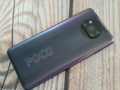 Le Poco X3 Pro est l'un des rares téléphones équipés de Snapdragon 860 sur le marché. (Source : Memeburn)