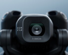 Le prochain drone DJI Mini sera équipé d'un capteur CMOS de 1 pouce avec une ouverture f/1.8 et une longueur focale équivalente à 24 mm. (Source de l'image : DJI)