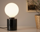 Les ampoules globe IKEA Kajplats rejoindront des modèles plus anciens comme l'ampoule LED Tradfri (photo). (Source : IKEA)