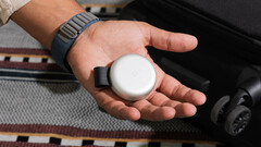 Le Twelve South ButterFly vous permet de recharger sans fil deux appareils Apple simultanément. (Source de l'image : Twelve South)