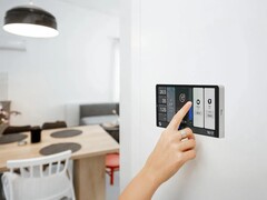 Le Shelly Wall Display X2 est désormais disponible en Europe. (Source de l'image : Shelly)