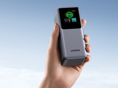 La nouvelle banque d&#039;alimentation UGREEN Nexode est dotée d&#039;un port USB-C de 100 W. (Source de l&#039;image : UGREEN)
