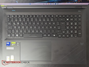 Clavier et pavé tactile