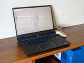 Test de l'Alienware m16 R2 : des changements importants et risqués