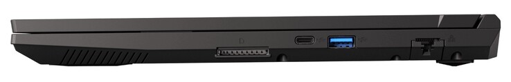 Côté droit : lecteur de cartes, USB-C 3.2 Gen2, USB-A 3.0, RJ45 LAN