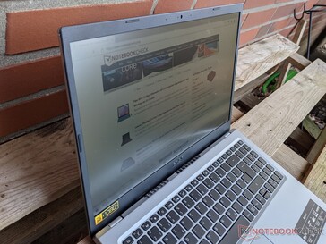 Acer Aspire 5 - utilisation en extérieur