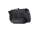 La banque d'alimentation Lenovo Legion Go 65W 12800mAh est dotée d'une béquille intégrée. (Source de l'image : Lenovo)
