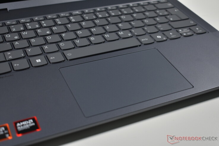 Lenovo IdeaPad 5 2-en-1 14AKP10 : pavé tactile