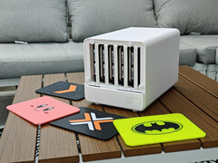 Le développeur, Jack Harvest, aurait consacré plus de 200 heures à ce projet NAS. (Source de l'image : u/jackharvest sur Reddit)