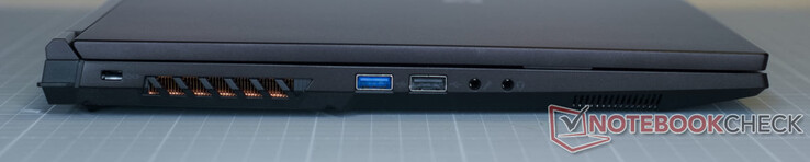 Fente de sécurité Kensington ; USB-A 3.2 Gen1 ; USB-A 2.0 ; entrée microphone ; prise casque (compatible avec plusieurs casques d'écoute)