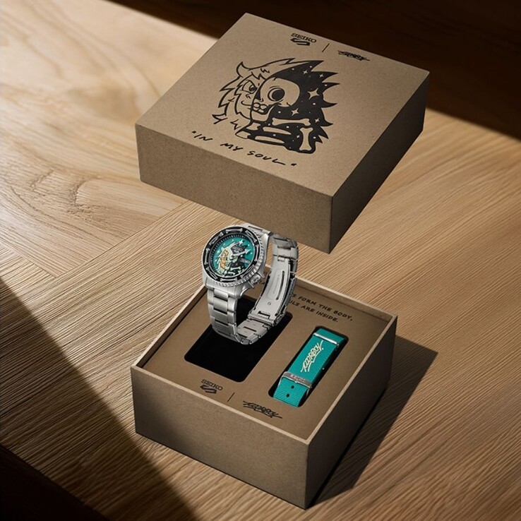 La montre de collaboration Seiko 5 Sports x Poorboy SRPM17K. (Source de l'image : Seiko via Q-P Magazine)