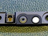 L'encoche du MacBook Pro abrite un ensemble de capteurs, dont la webcam 1080p. (Source de l'image : David Pogue sur Twitter)