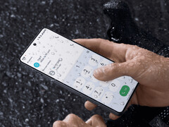 Le OnePlus 13R prend en charge AquaTouch 2.0, entre autres caractéristiques haut de gamme. (Source de l'image : OnePlus)