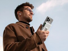 Anker pourrait travailler sur un nouveau power bank de taille similaire au MagGo Power Bank (10K) (ci-dessus). (Source de l'image : Anker)