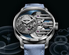 L'Armin Strom Gravity Equal Force Ultimate Sapphire Blue (photo) possède un boîtier en acier inoxydable de 41 mm qui abrite un cadran en saphir transparent. (Source de l'image : Armin Strom)
