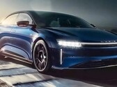 La Lucid Air Sapphire a démontré qu'elle pouvait battre une Tesla Model S Plaid de série sur une piste de dragster sans transpirer. (Source de l'image : Lucid)