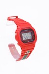 La montre Casio G-Shock x Kochi United SC DW-5600EP-4. (Source de l'image : Kochi United SC)