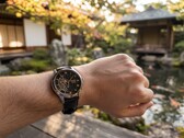 Les deux montres HCB007 et HCB008 ont une esthétique de style japonais.
