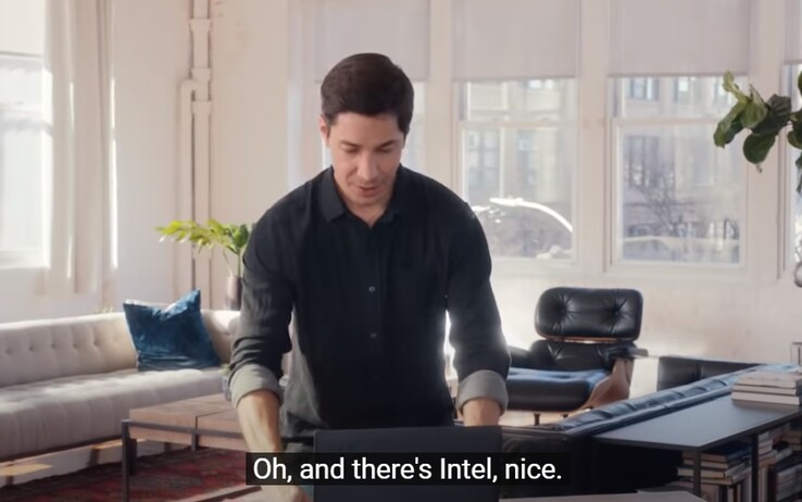 Parce qu'il vaut mieux être gentil que pas gentil. (Image source : YouTube/Intel)