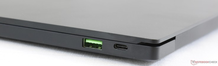 Côté droit : USB A 3.1, Thunderbolt 3.