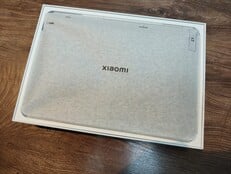 Le Xiaomi Pad 8 est emballé dans du papier respectueux de l'environnement
