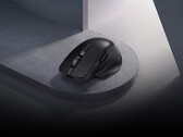 La souris ProArt Mouse MD301 est disponible en Chine pour environ 86 $. Ci-contre : une photo promotionnelle de la souris.