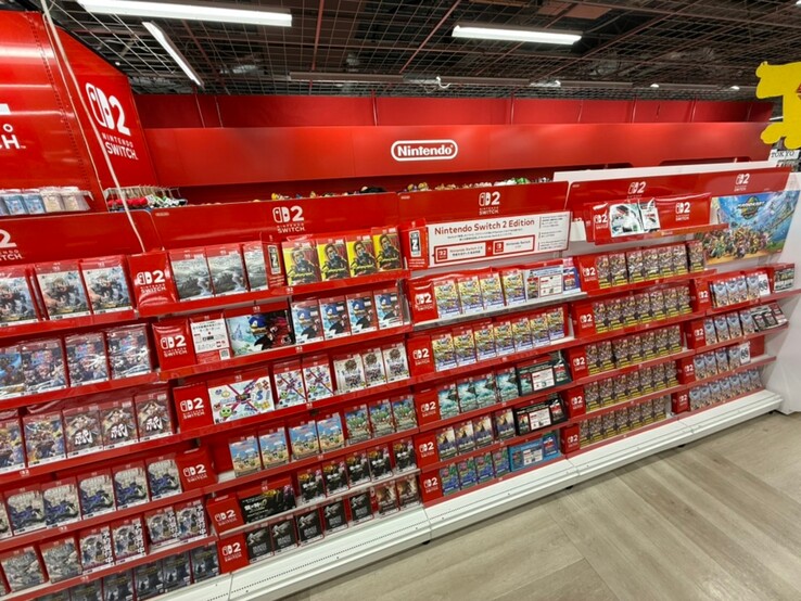 Nintendo Switch 2 jeux chez un détaillant japonais (Image source : Nintendeal X account)