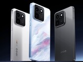 L'iQOO 15T est disponible en trois couleurs.