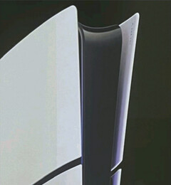 La PlayStation 5 Slim pourrait arriver dans moins de six semaines. (Source de l'image : forum A9VG)