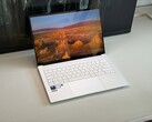 Test de l'Asus ZenBook S14 2026 : un écran OLED plus lumineux, mais un iGPU Panther Lake lent