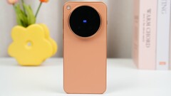 Le Vivo X500 Pro Max orange sera disponible en version mondiale avec une batterie plus grande que celle de la version européenne, selon une annonce d’un revendeur à Hong Kong.