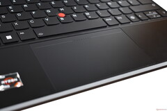 Lenovo ThinkPad Z13 : Les boutons TrackPoint intégrés pourraient bien réussir cette fois-ci