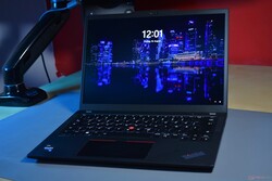 en revue : Lenovo ThinkPad X13 G4, échantillon fourni par