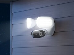caméra projecteur 4K : Reolink Elite Floodlight WiFi. (Image source Reolink)