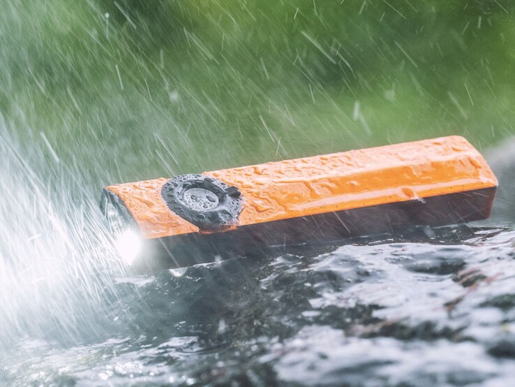 L'Olight ArkPro Ultra est doté d'une étanchéité certifiée IPX7.