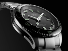 La Timex Atelier Marine M1a (photo) utilise un mouvement automatique suisse fourni par CATENA SA. (Source de l&#039;image : Timex)