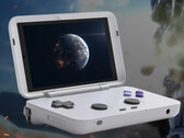 Le Retroid Pocket Flip est l'un des ordinateurs de poche à clapet les plus puissants du marché. (Source de l'image : Retroid)