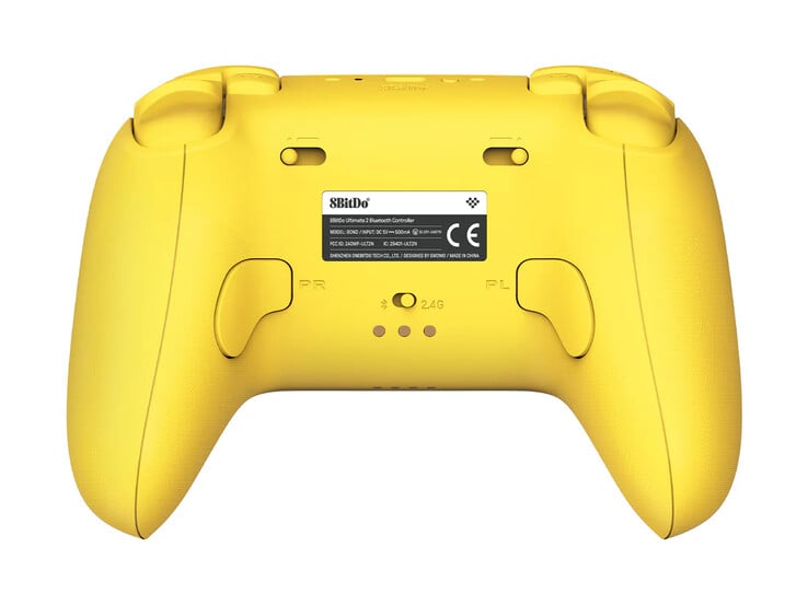(Source de l'image : 8BitDo &amp; Aknes)
