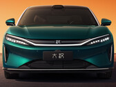 Une autonomie de 626 miles, une puissance de 764 hp et une recharge en 9 minutes : BYD lance les préventes de sa nouvelle berline électrique de luxe Da Han EV en Chine, à partir d'un prix équivalent à environ 36 900 dollars