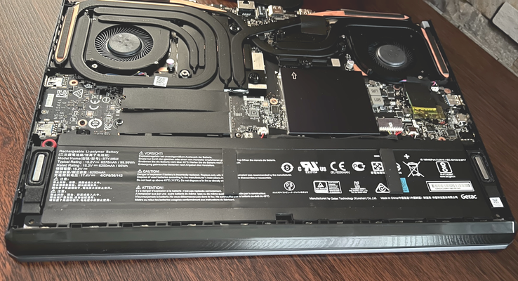 Le fonctionnement interne du MSI GE66 12 UHS