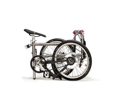 Le VELLO Bike+ Titanium a une autonomie théoriquement infinie grâce à la technologie d&#039;auto-recharge. (Image source : VELLO)