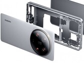 Le 14 Ultra Titanium Edition. (Source : Xiaomi)