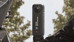 Le X4 BMW Motorrad Edition. (Source de l&#039;image : Insta360)